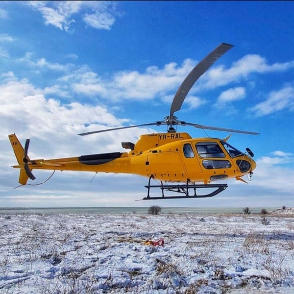 Helicopter rental at sea